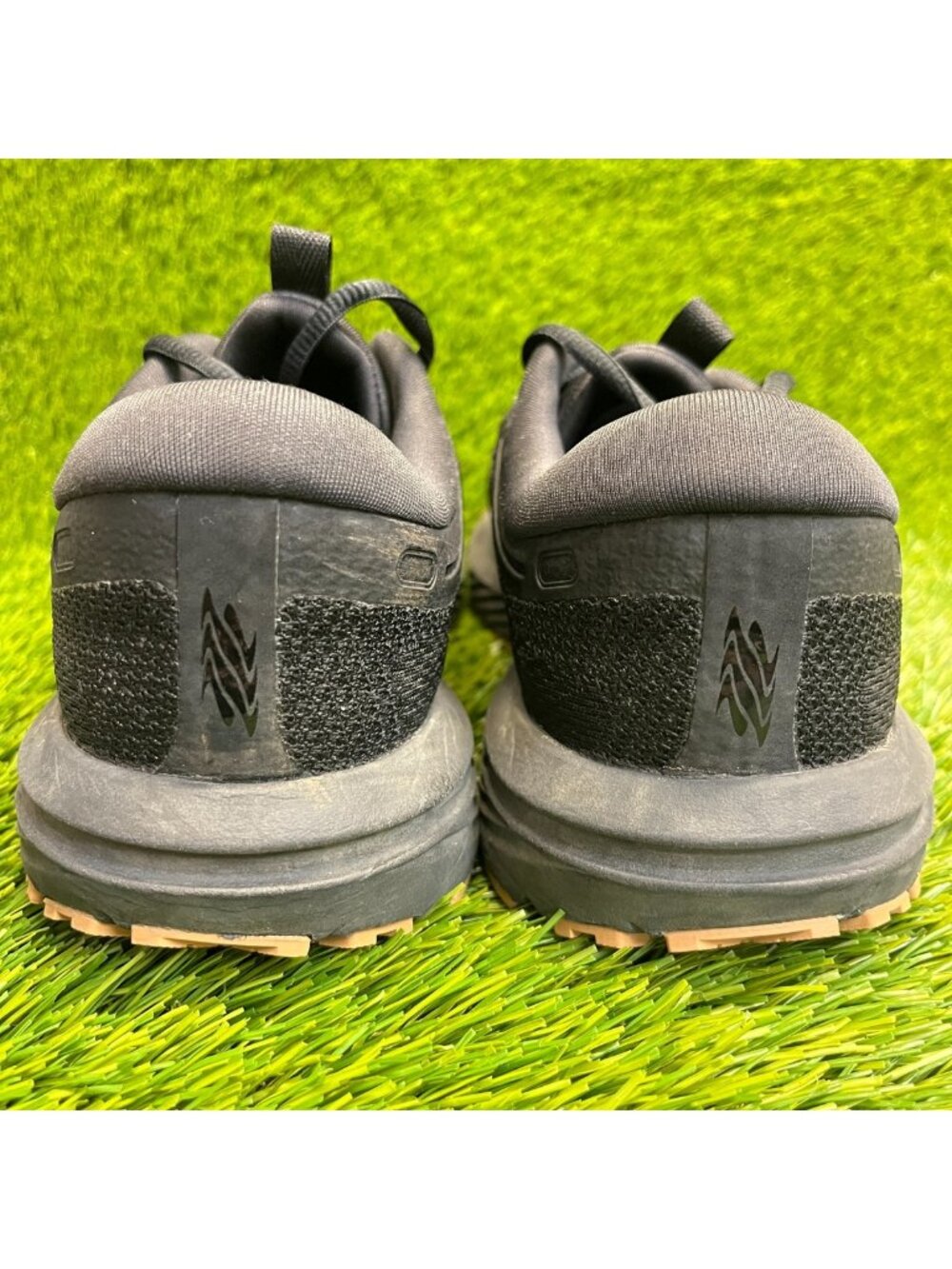 Brooks Revel 7 Mens Size 8 Black Gum Athletic Running Walking Shoes Sneakers